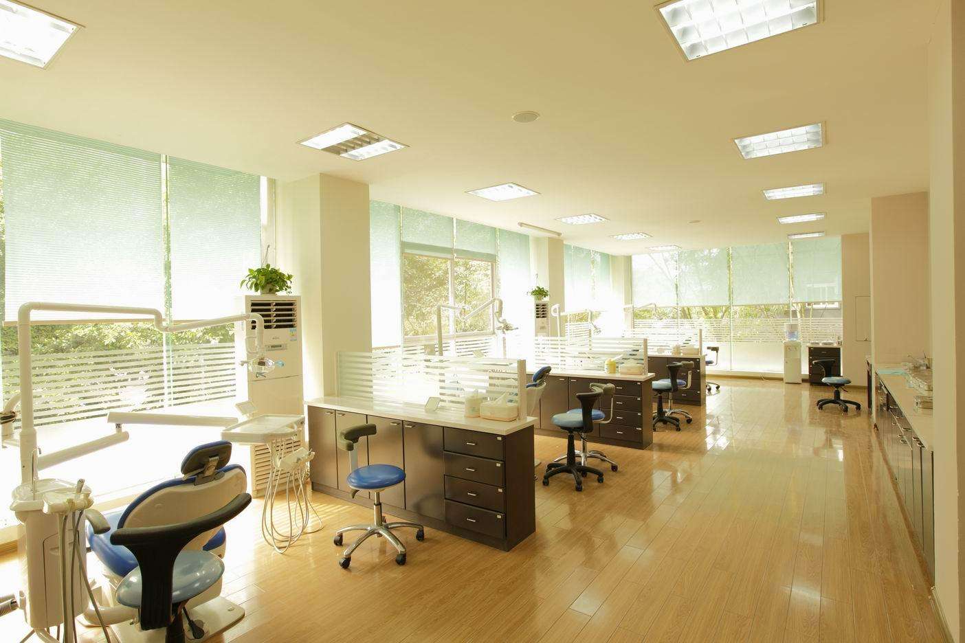 國務(wù)院：診所可跨省連鎖 只辦一張證！